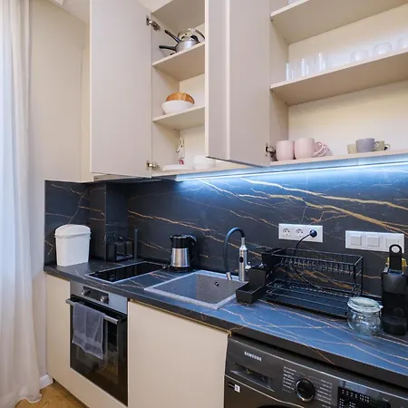 Апартаменти The House Of Pom Пловдив