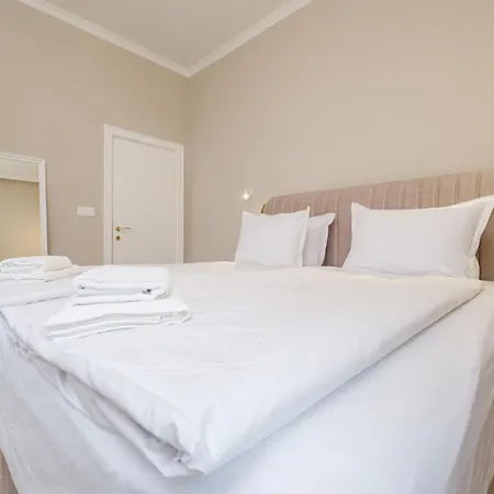 The House Of Pom Пловдив