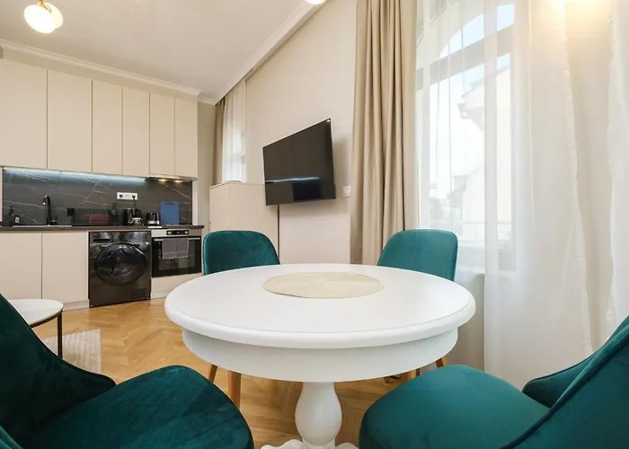 Апартаменти The House Of Pom *