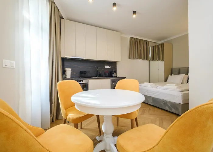 The House Of Pom * Пловдив